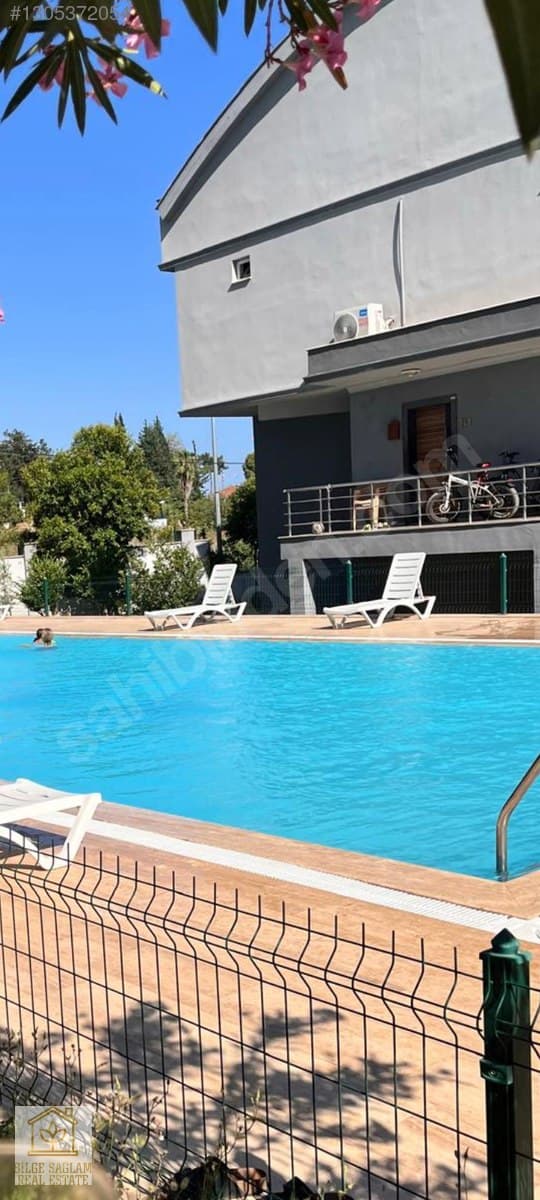 Kepez Duraliler'de Site İçinde Havuzlu 4+2 Müstakil Villa