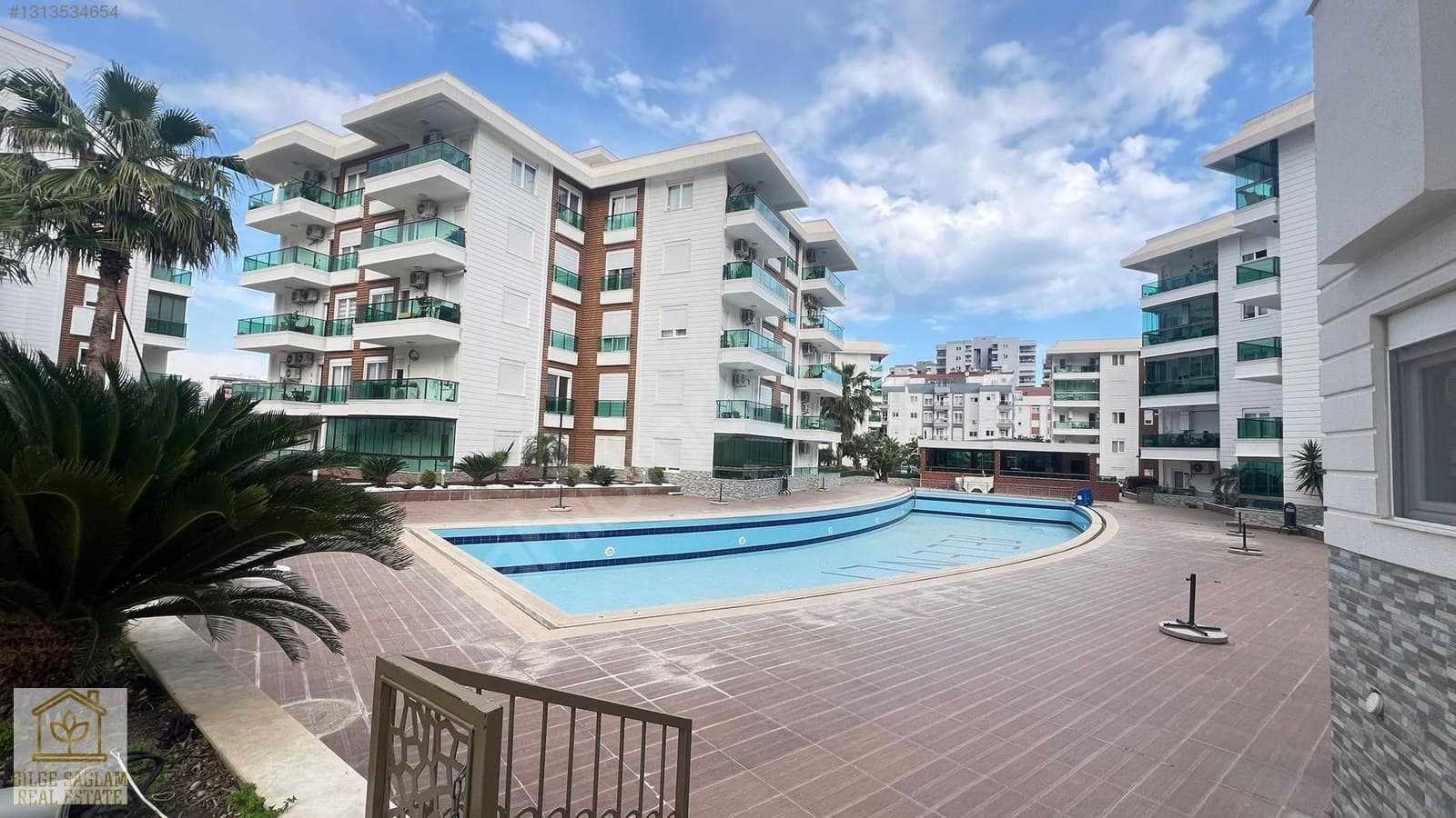 BİLGEDEN SİTE İÇİNDE 2+1 EBEVEYN BANYOLU SATILIK DAİRE