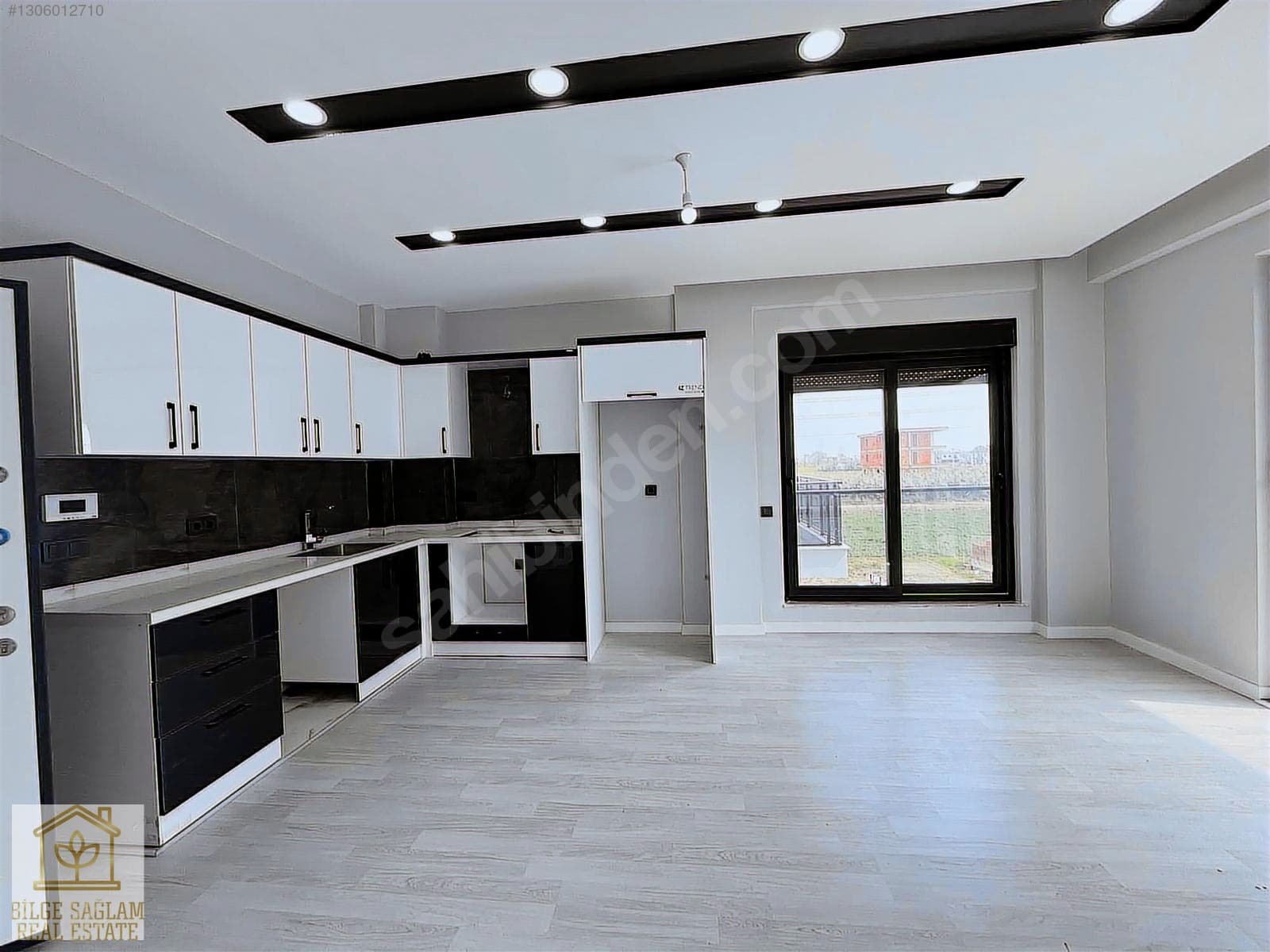 DÖŞEMEALTI ALTINKALEDE LÜKS 1+1 DAİRE