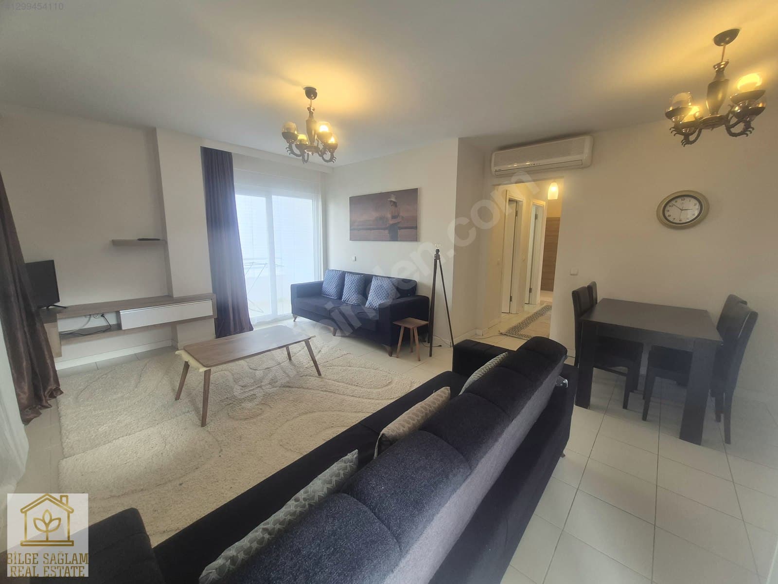 Konyaaltı Liman'da 2+1 Eşyalı Arakat Havuzlu Kiralık Daire